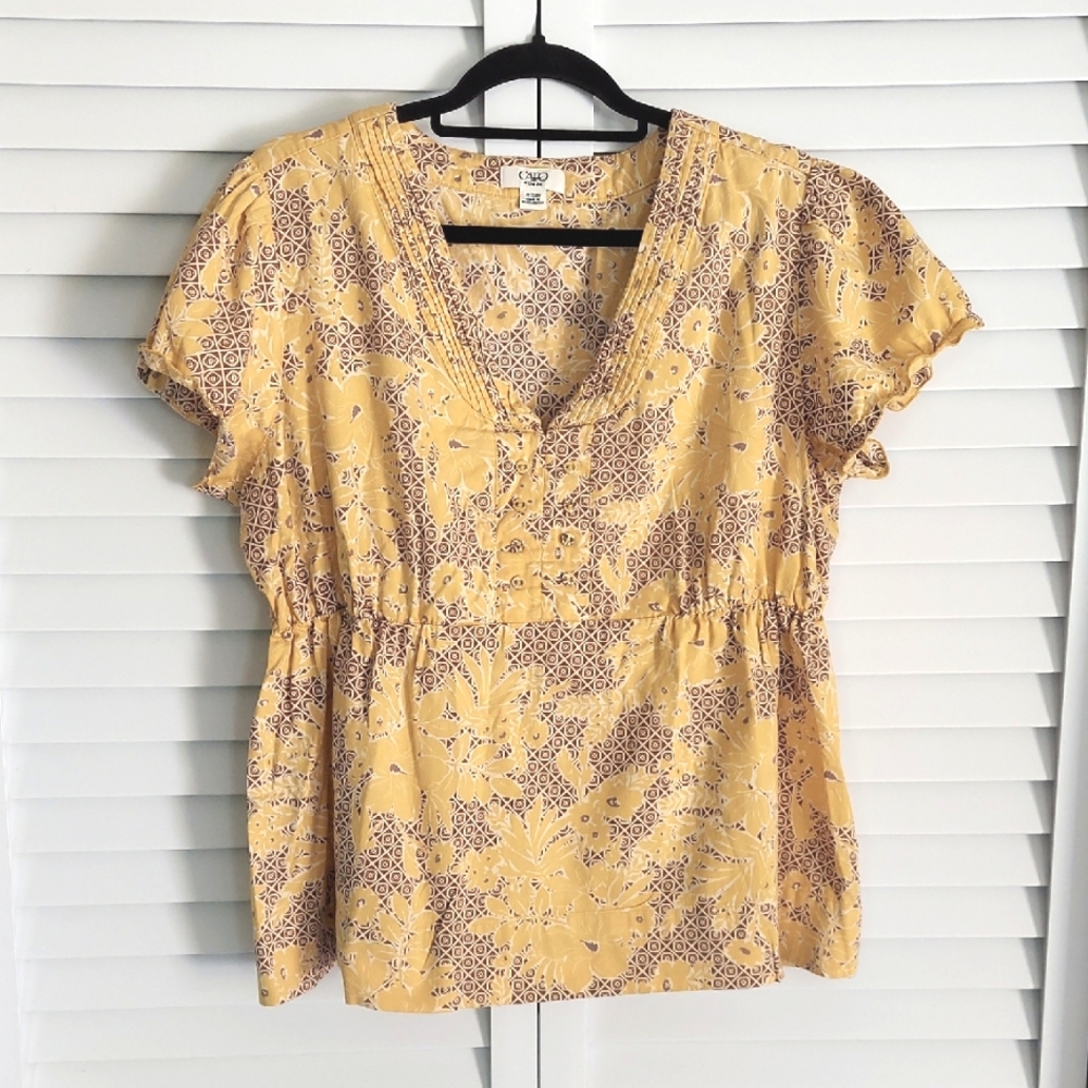 Cato Top, Size 18, Yellow Brown, Cream Floral, Ruffle, Pintucks, Buttons, Peplum